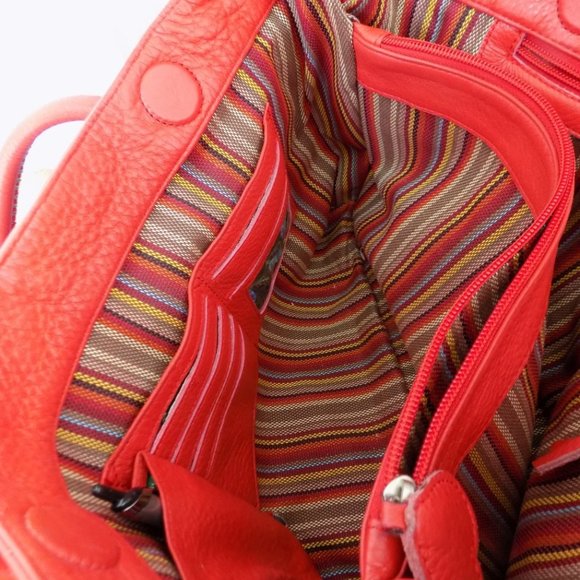 TOTO SHOULDER BAG RED WITH RAINBOW STITCHING & BUTTERFLY EMBELLISHMENT - Picture 5 of 8